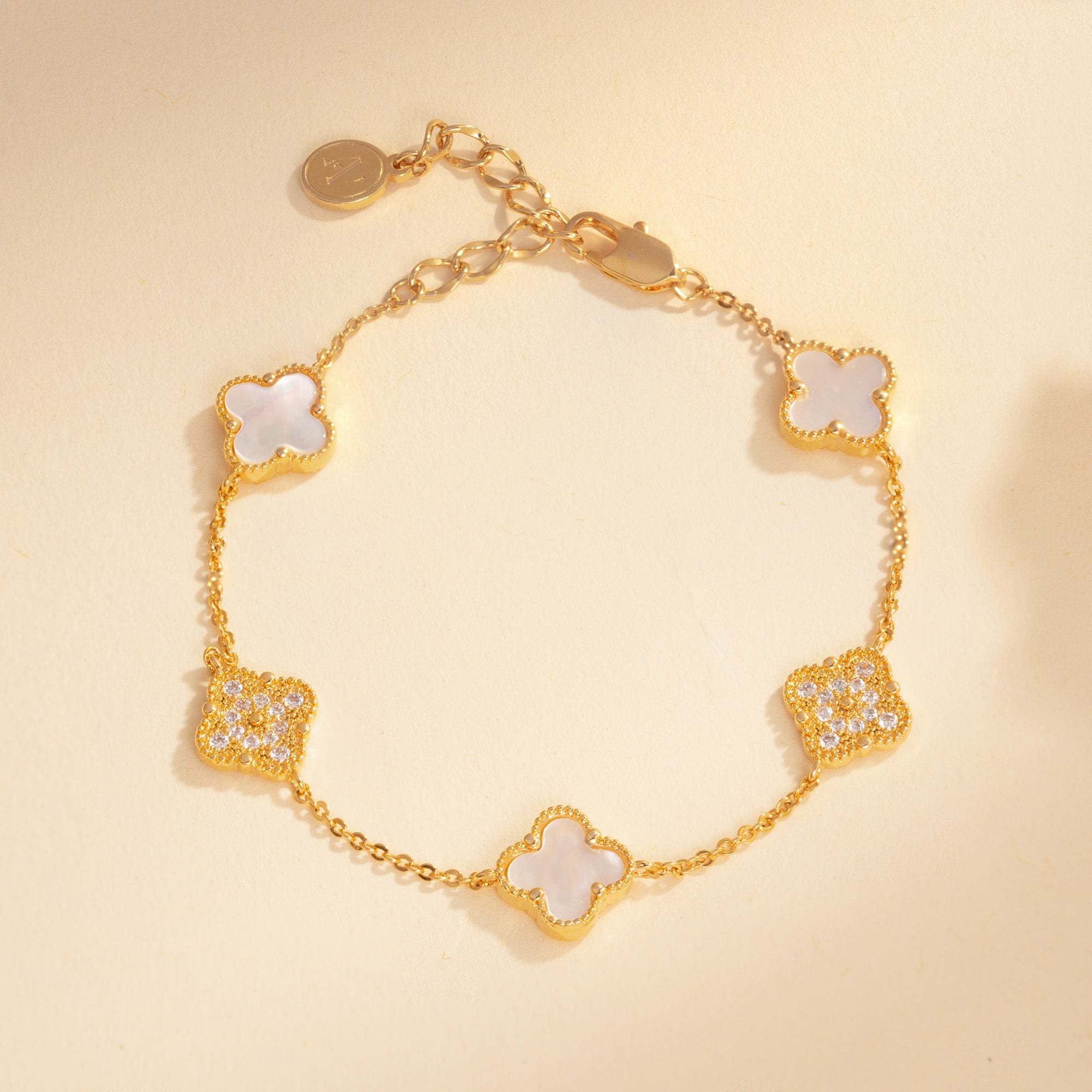 Eterna Clover Bracelet